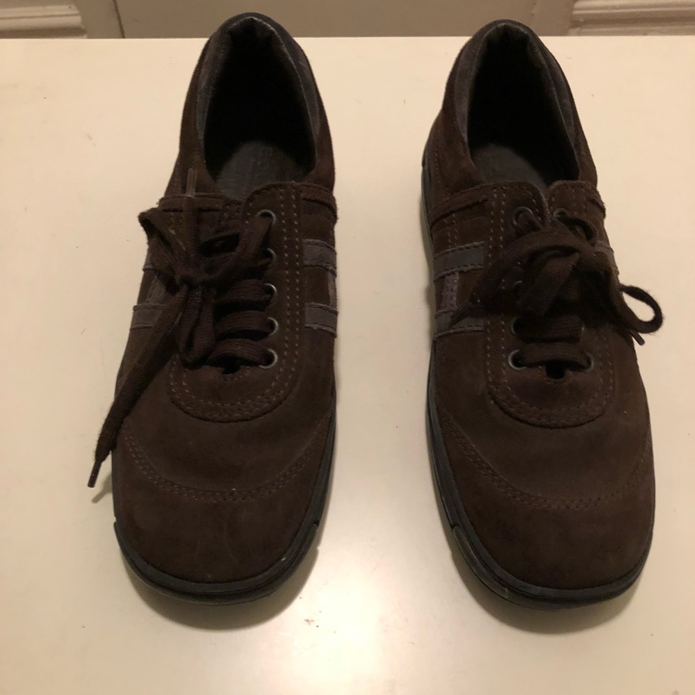 Vintage Hogan Tods Brown Suede Sneaker